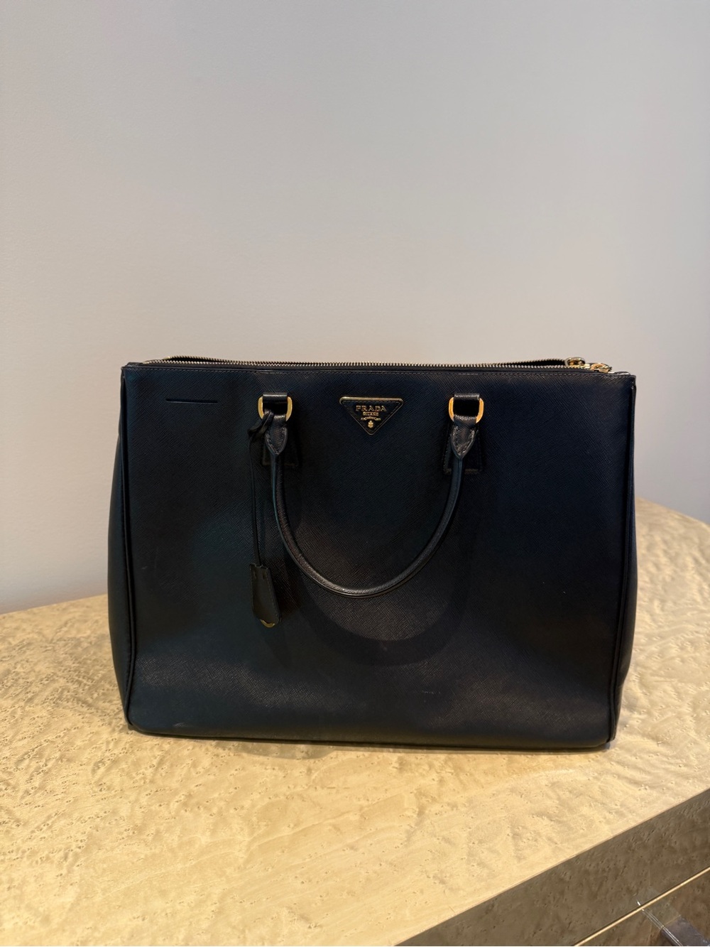 Black Saffiano Lux X-Large Double Zip Galleria Tote